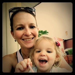 Meet your Posher, Kira